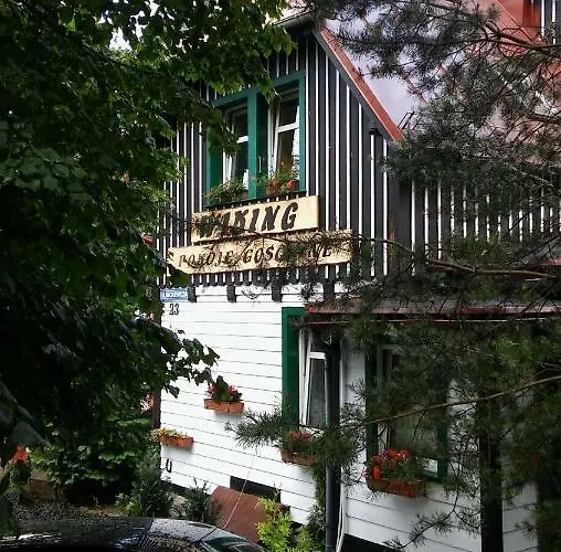 Privatunterkunft Wiking *